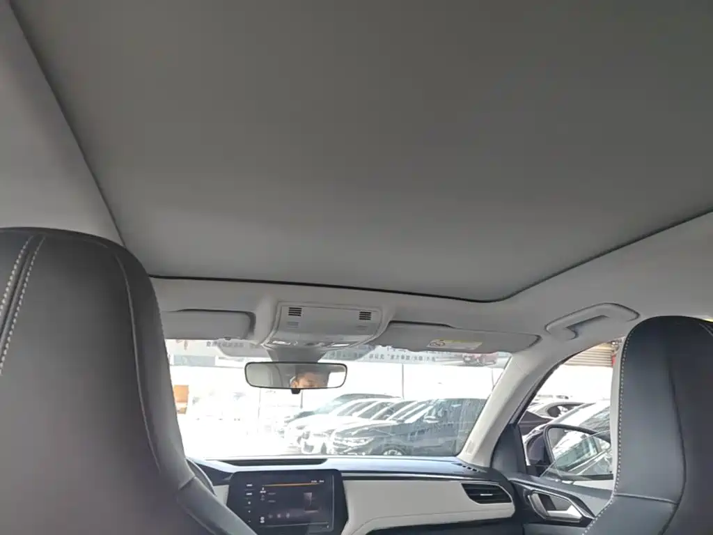 Volkswagen Tharu 2025 2025 New Edge 1.5L Aspiration Edition