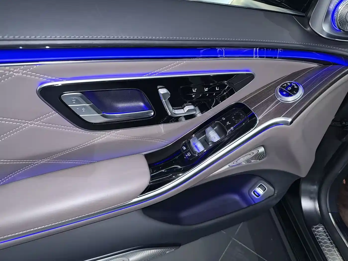 MERCEDES-BENZ MAYBACH S CLASS