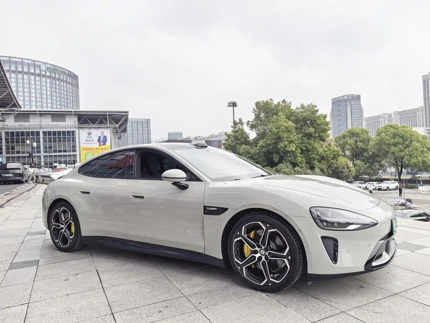 XIAOMI CAR XIAOMI SU7