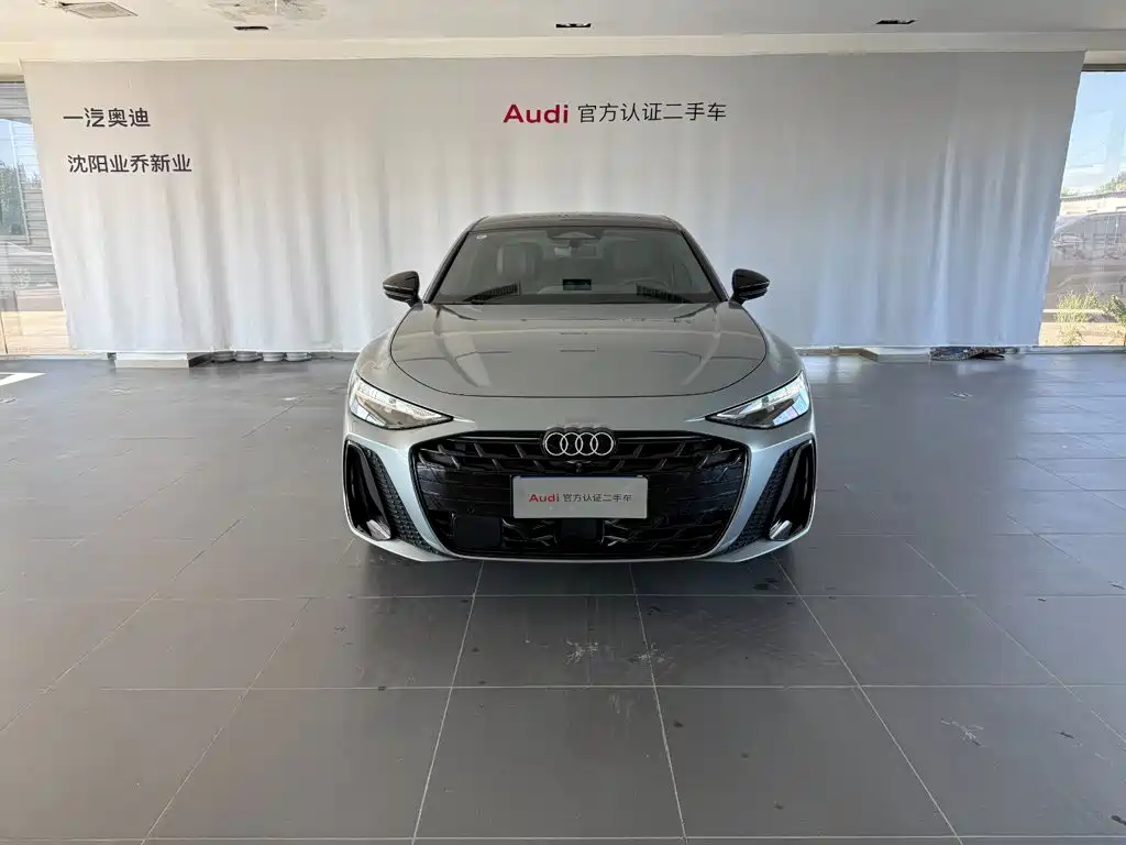 Фото 2 - Audi A6L