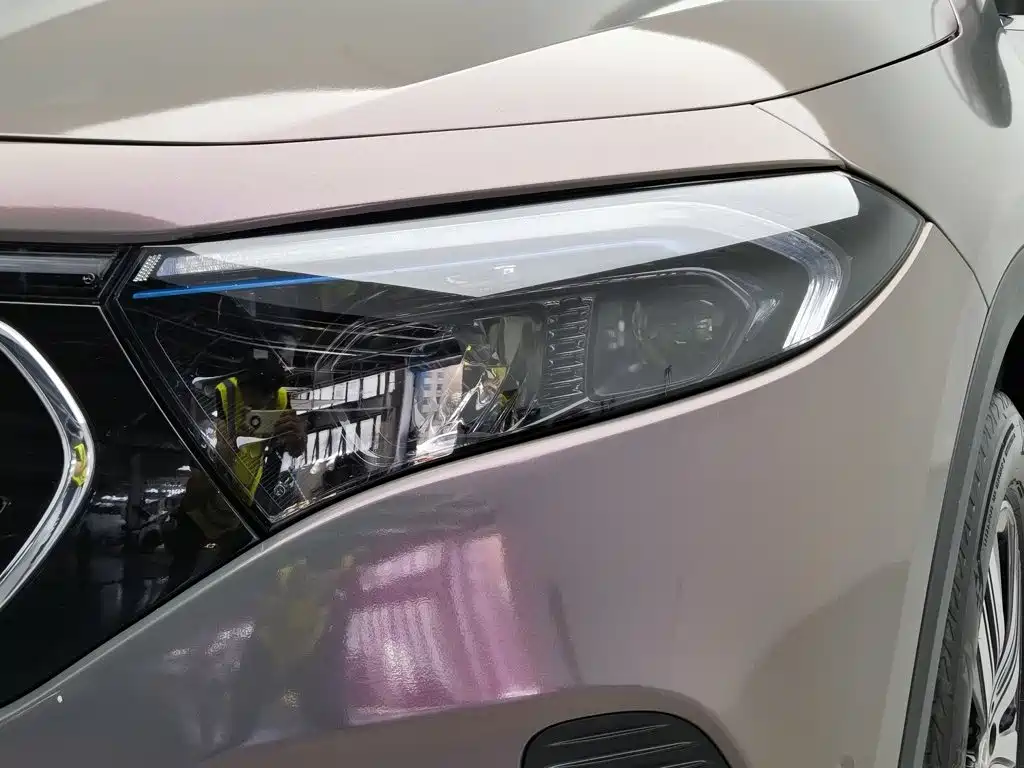 Mercedes-Benz EQA 2023 2023 EQA 260