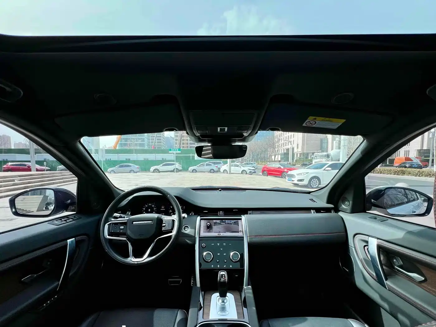 Land Rover Discovery Sport 2022 Model Facelift 249PS R-Dynamic S Performance Edition 5-seater фото 5