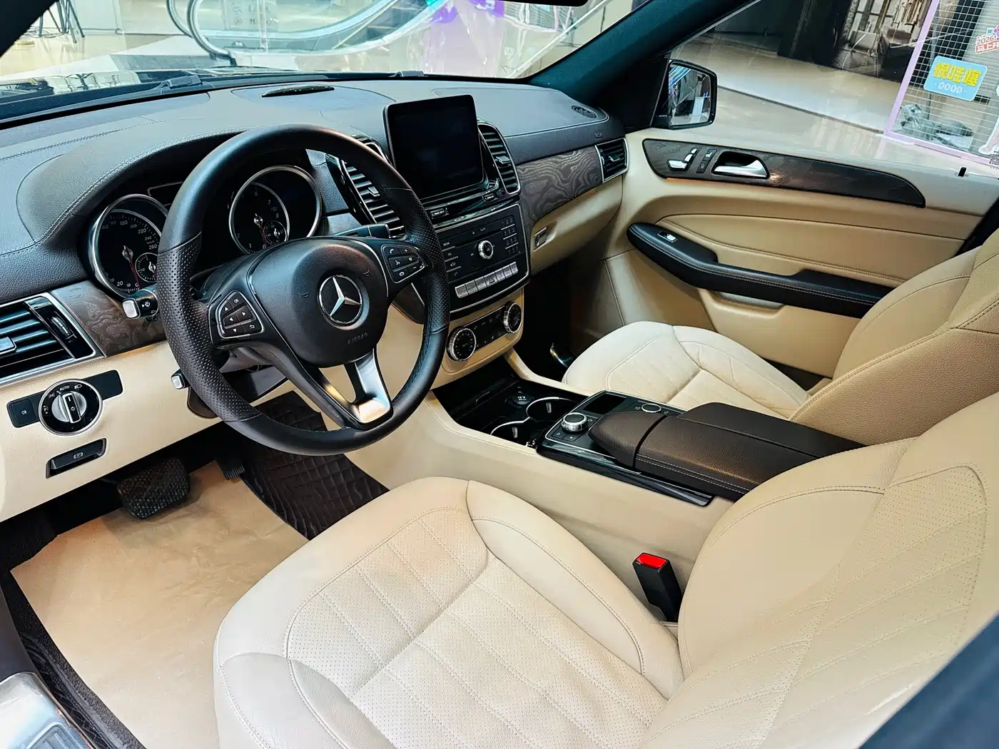 Mercedes-Benz GLE 2017 GLE 320 4MATIC Dynamic фото 10