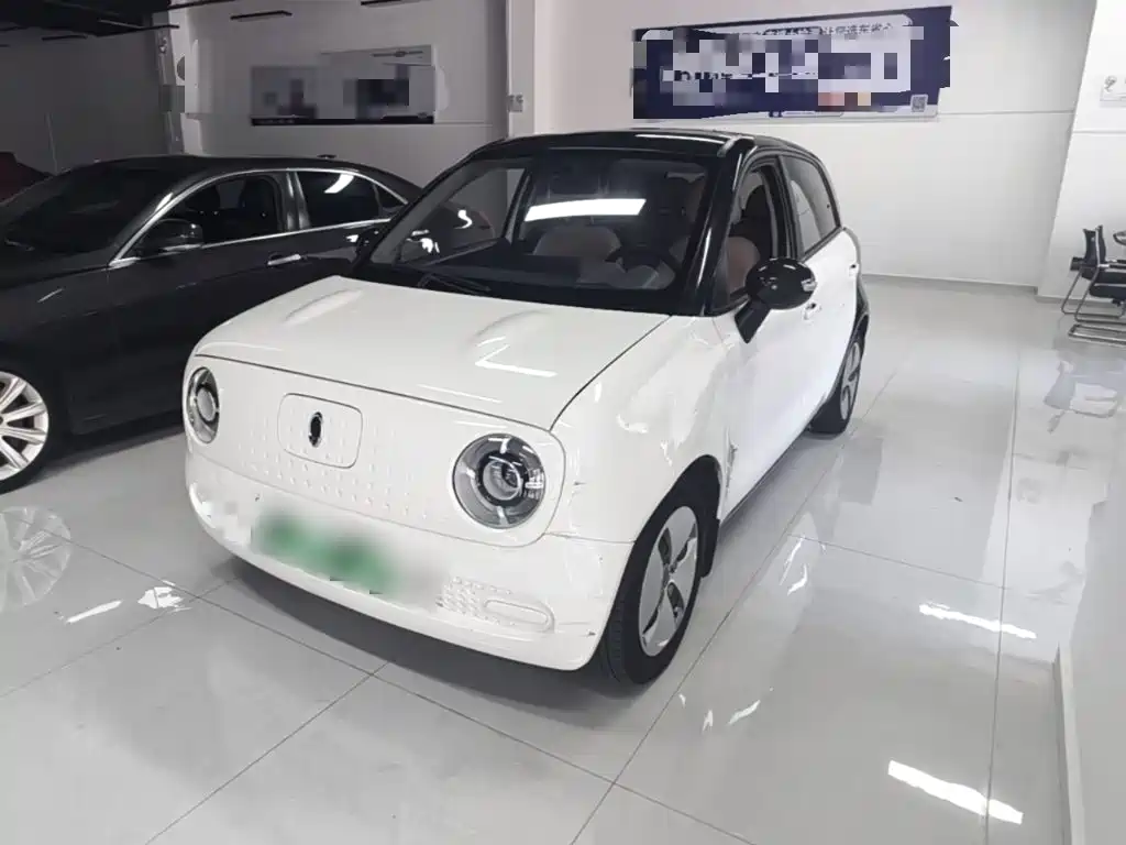 Similar car