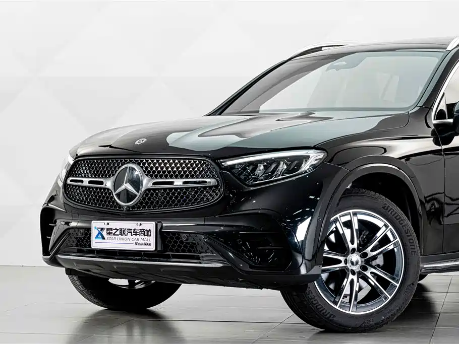 Фото 3 - Mercedes-Benz GLC