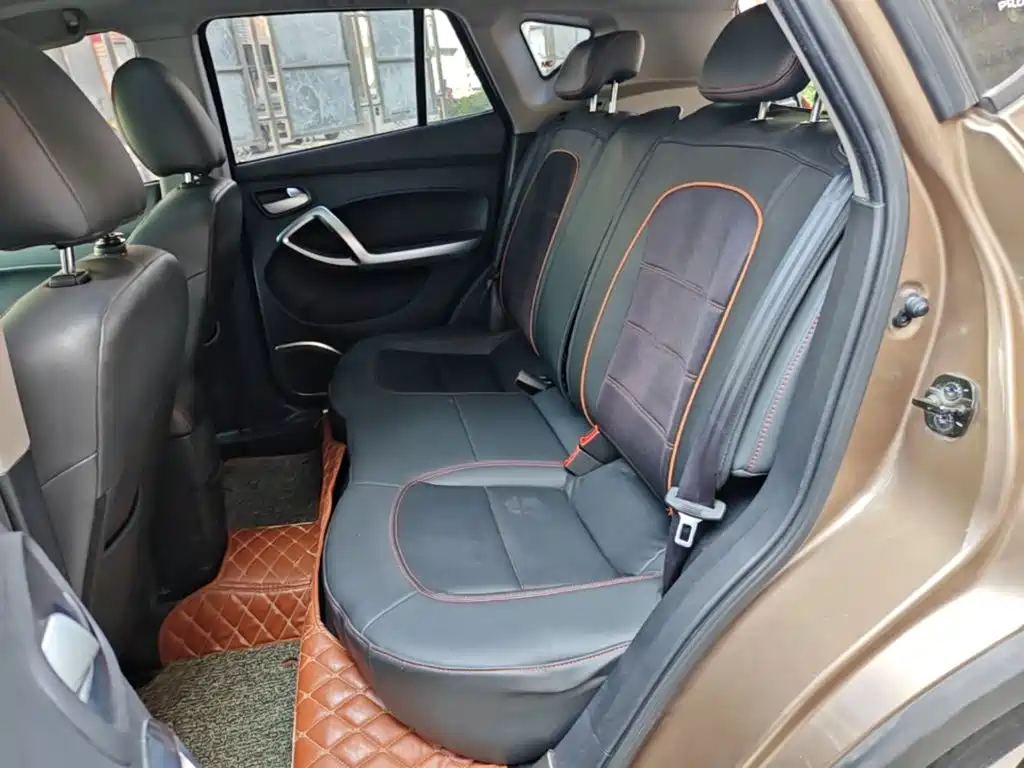 Photo 17 - Haima S5