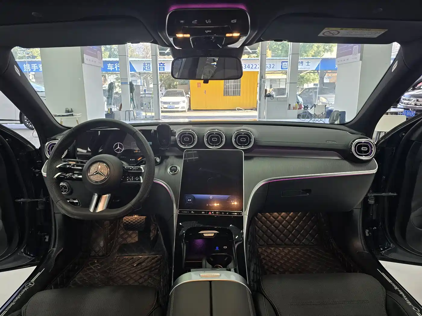 Mercedes-Benz C-Class 2023 C 260 L Sport фото 4