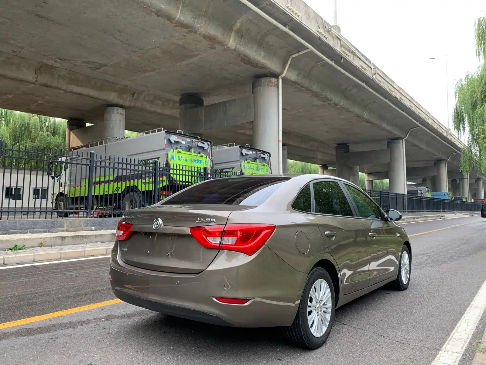 Фото 5 - Buick Excelle