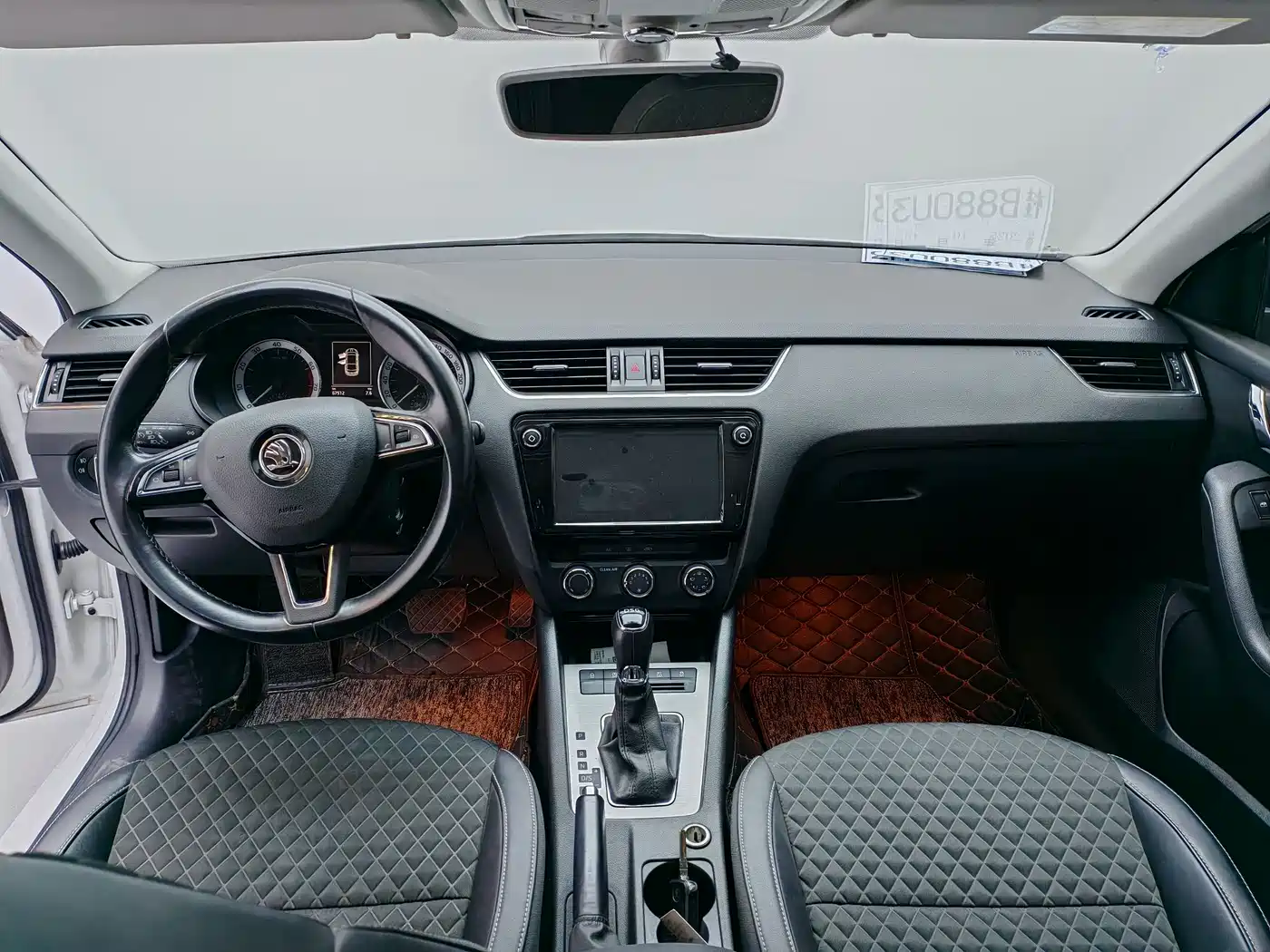 Škoda Octavia 2018 TSI280 DSG Luxury Edition фото 4