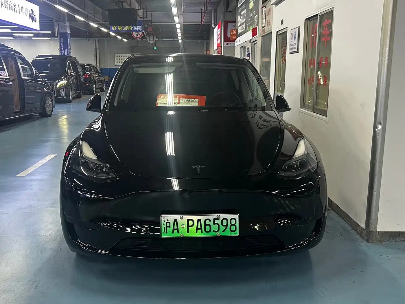 Фото 1 - Tesla Model Y