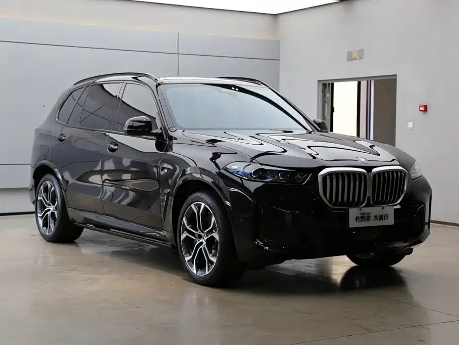 BMW X5 2026 2026 Facelift xDrive 40Li M Sport Shadowline Package