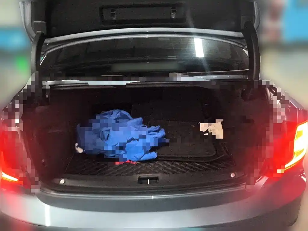Photo 16 - Volvo S90