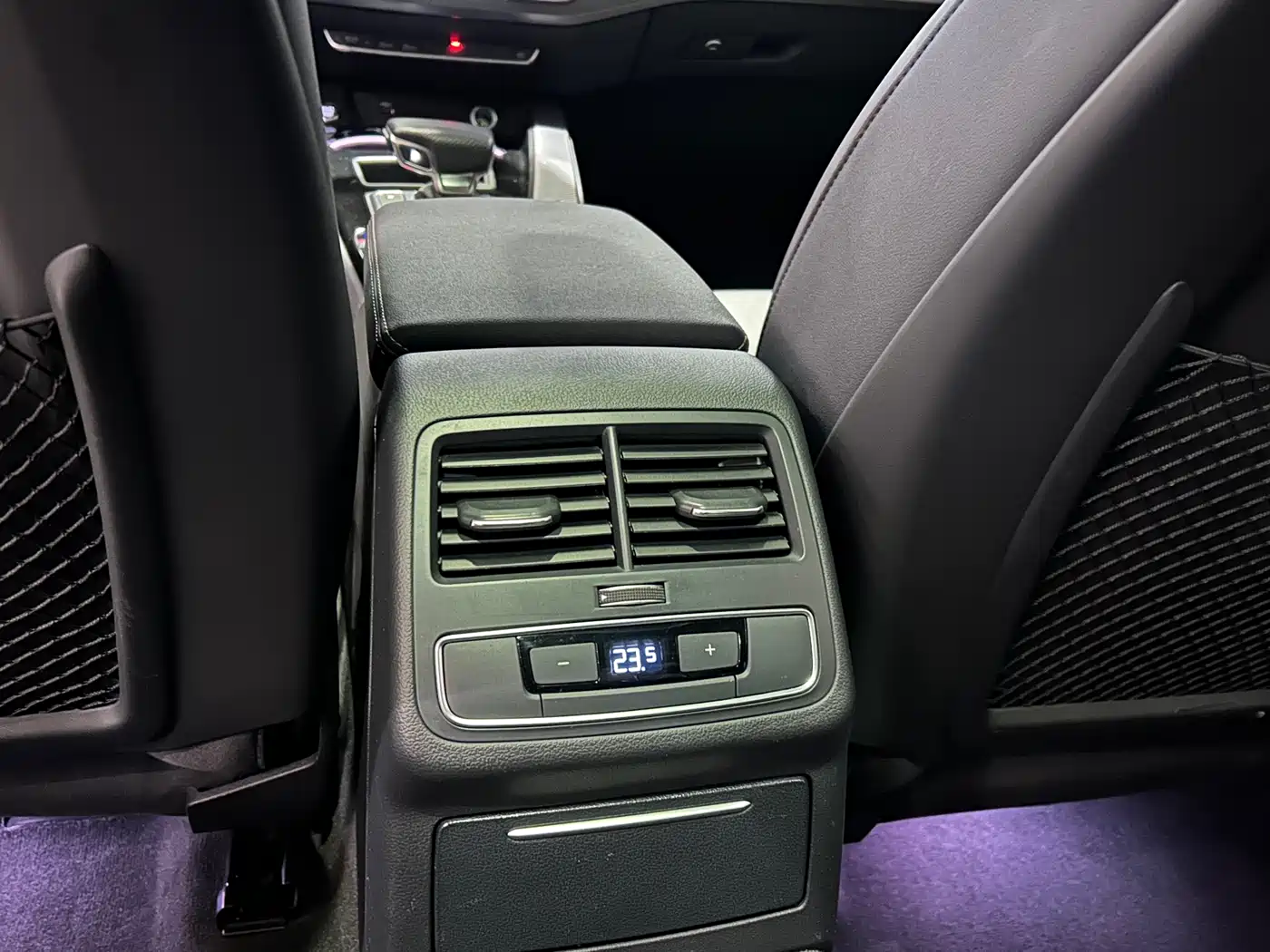 Audi A4L 2024 40 TFSI quattro RS Kit Speed Edition фото 10