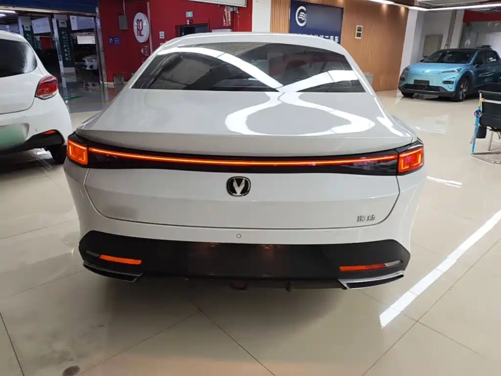 Changan Eado 2026 2025 Blue Whale 1.5T 500Bar Flagship