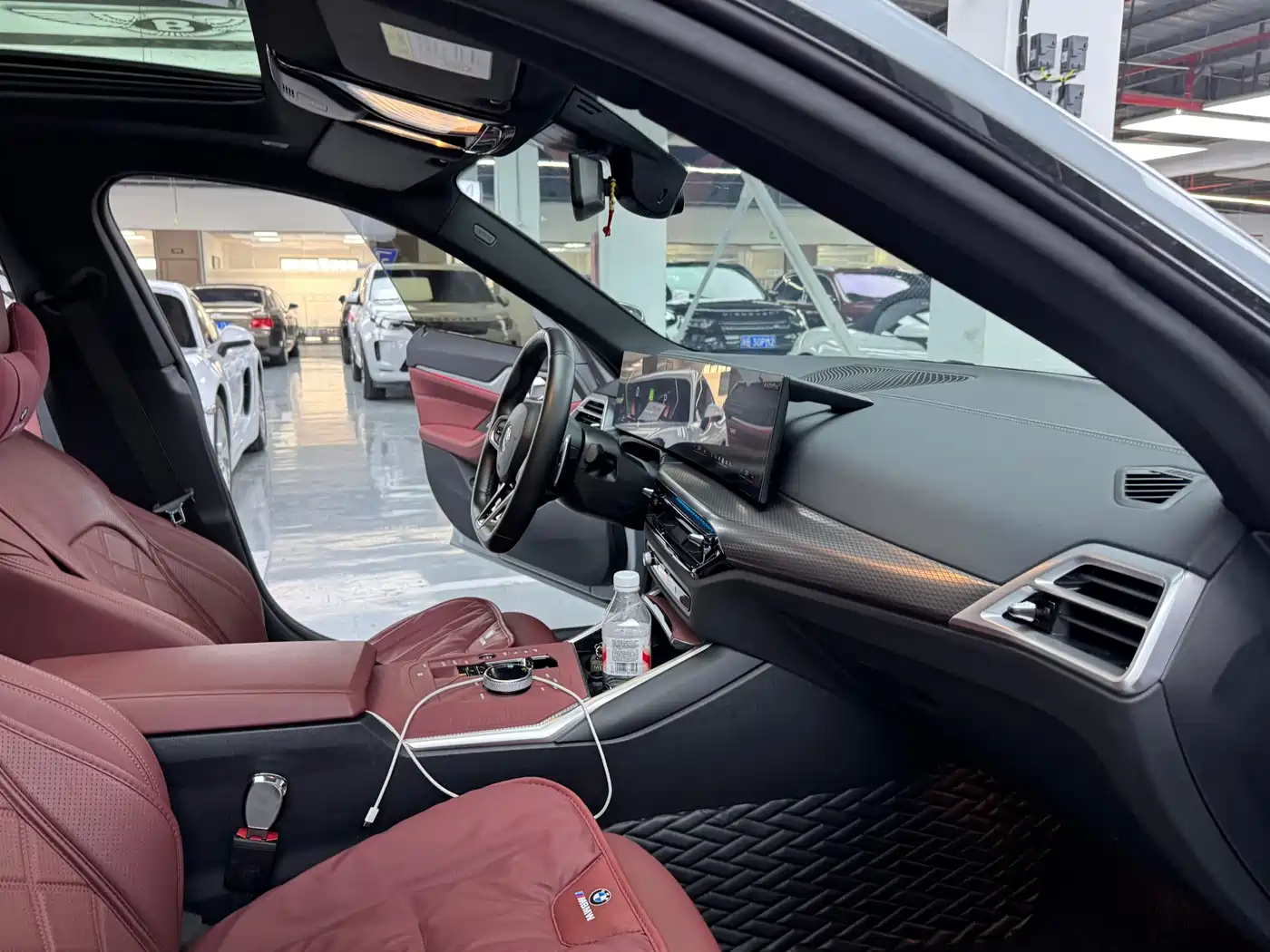 BMW 4 Series 2024 430i Gran Coupe M Sport Shadowline Package фото 16
