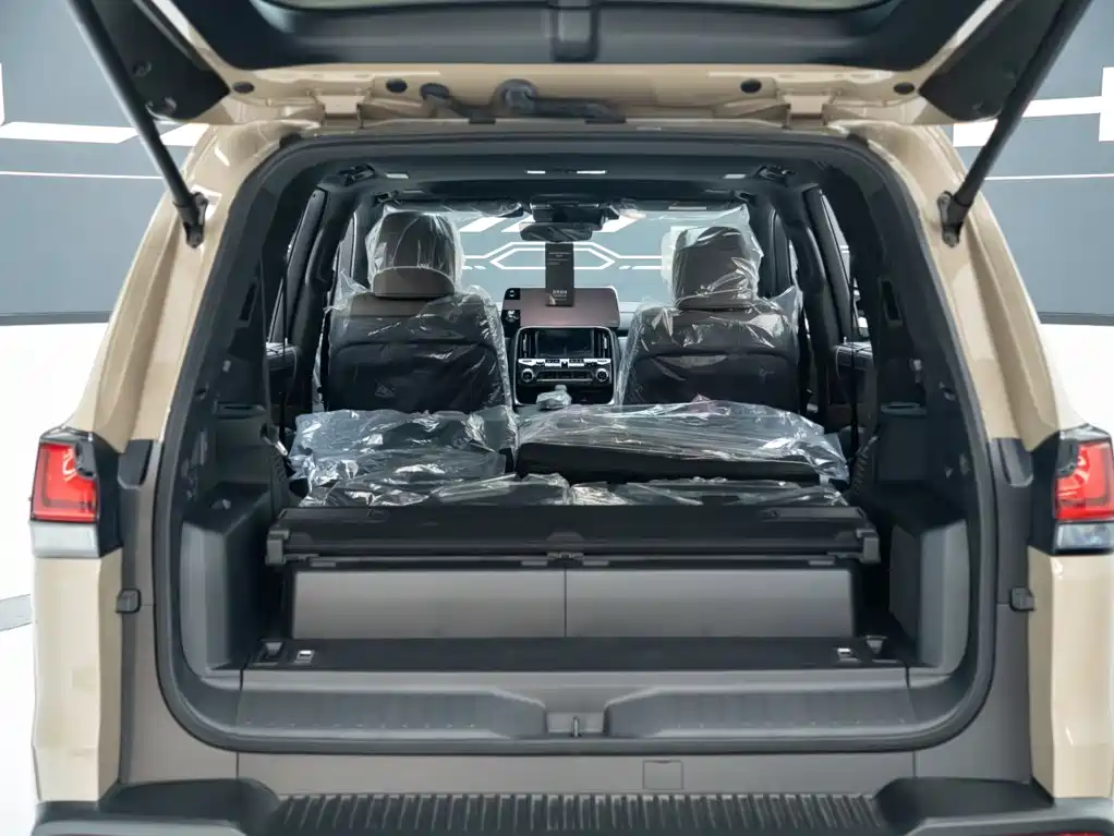 Lexus LX 2026 2025 700h OVERTRAIL Frontier Edition