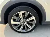 Фото 4 - Roewe MARVEL X