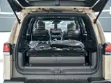 Photo 18 - Lexus LX