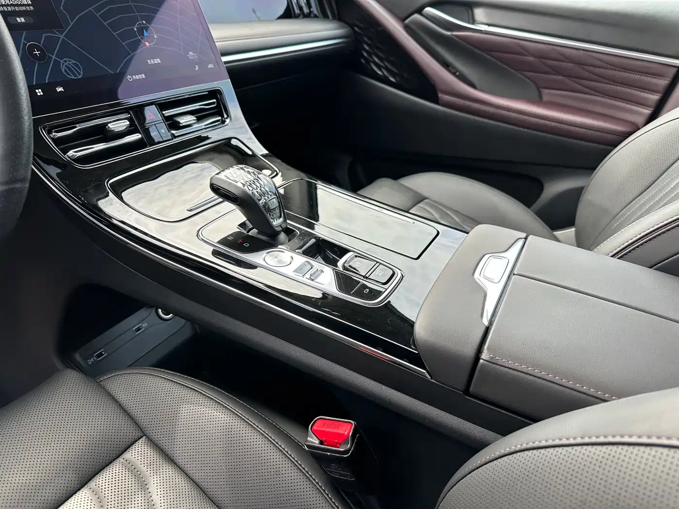 GAC Trumpchi Trumpchi M8 2024 Master Series 400T Premium Edition фото 18
