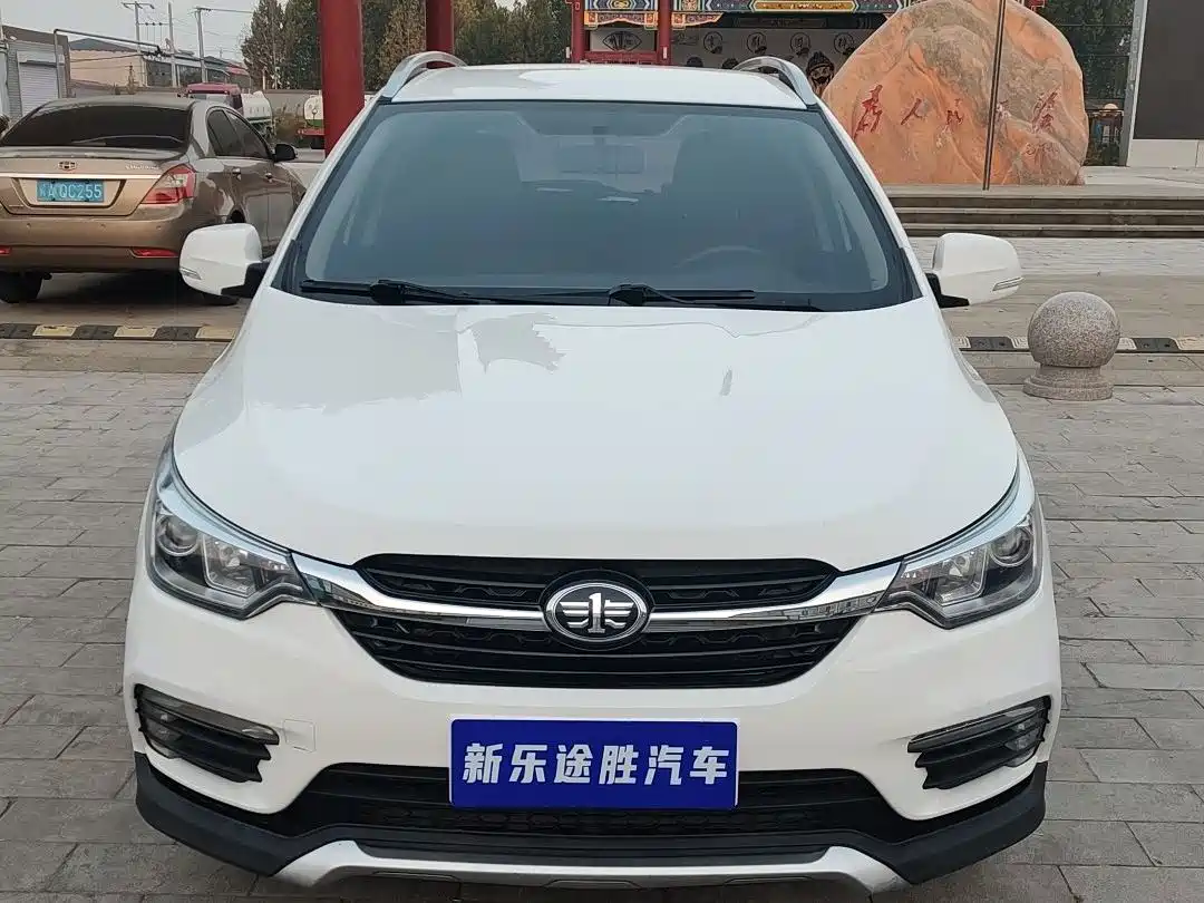 Фото 2 - FAW Junpai D60