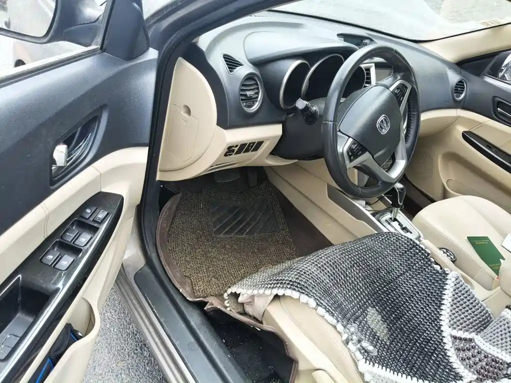 Changan Eado 2016 2015 1.6L Automatic Luxury