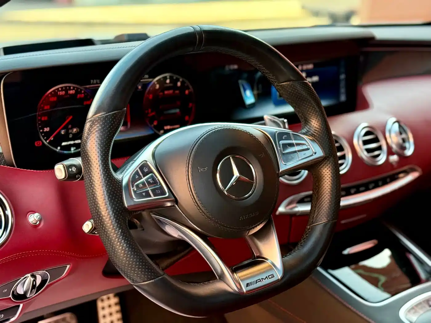 Mercedes-Benz S-Class AMG 2015 AMG S 63 4MATIC Coupe фото 11