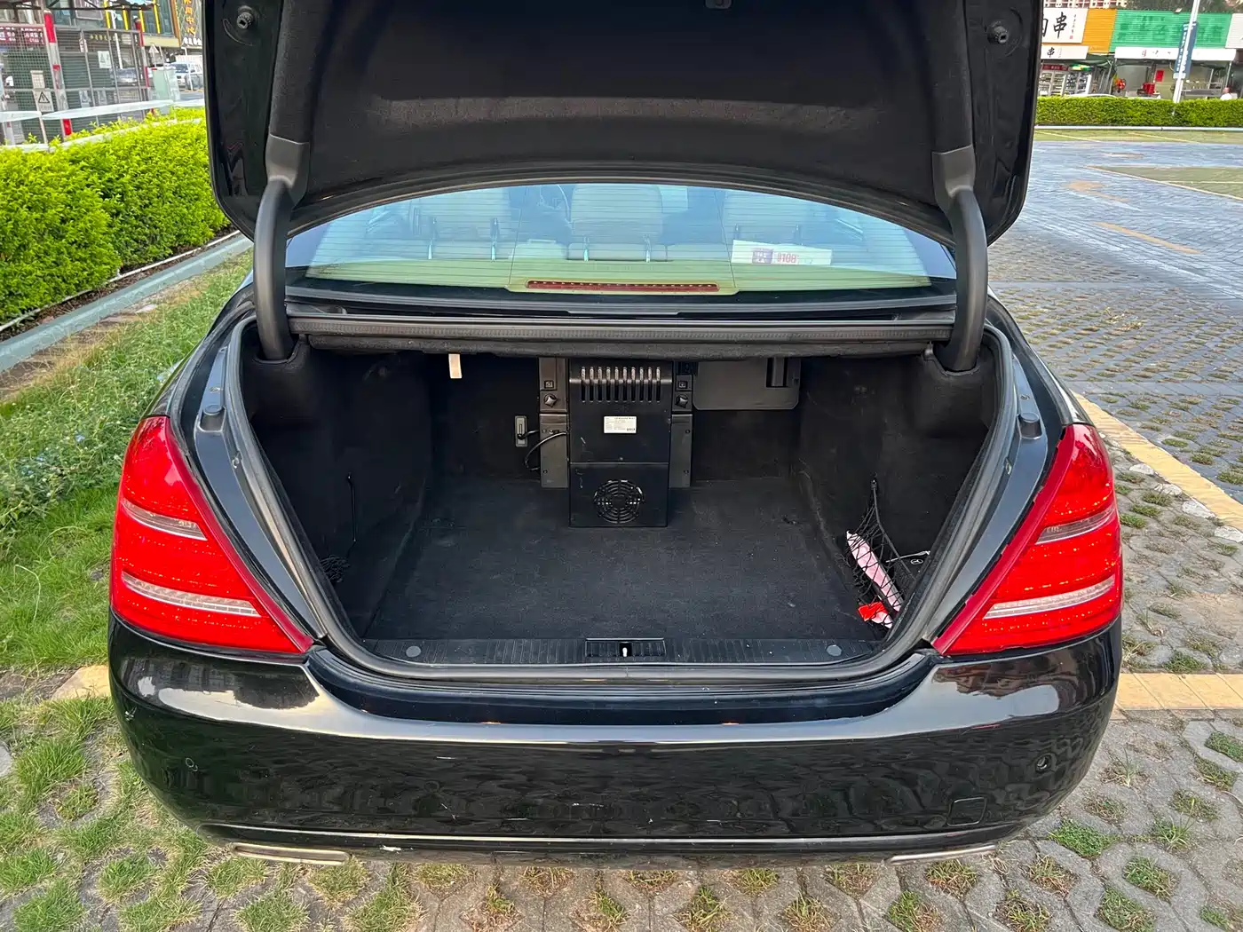 Mercedes-Benz S-Class 2010 S 350 L Luxury фото 9