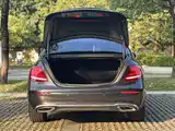 Фото 17 - Mercedes-Benz E-Class