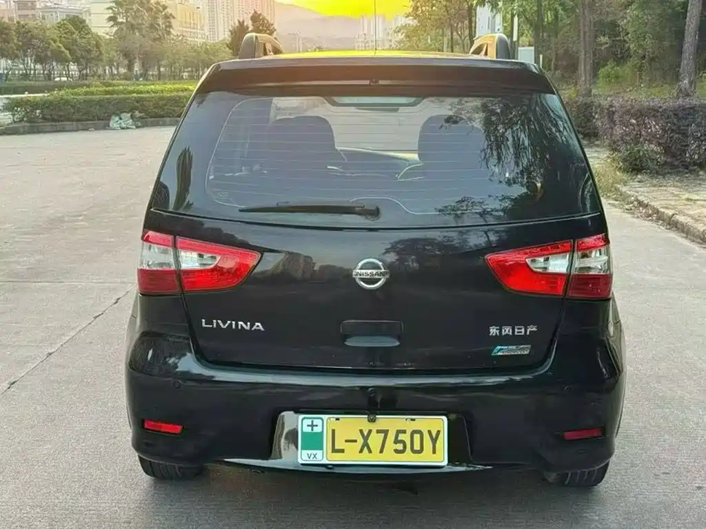 Nissan Livina 2014 2013 1.6XL CVT Luxury