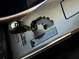 Фото 13 - Lexus IS