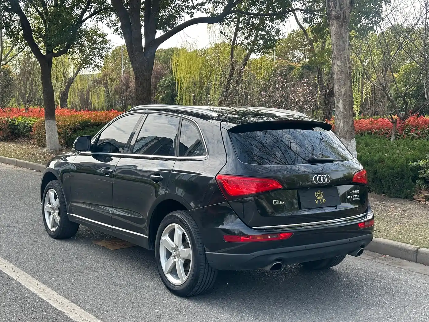 Audi Q5 2016 40 TFSI Technology Model фото 18
