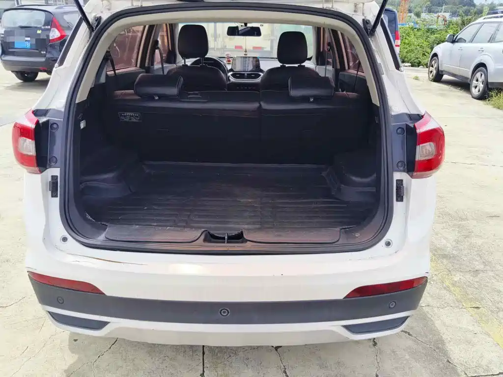 Photo 5 - Baojun 510