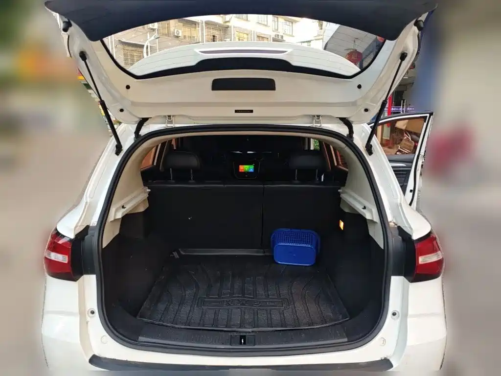 Roewe RX3 2018 2018 1.6L CVT Flagship
