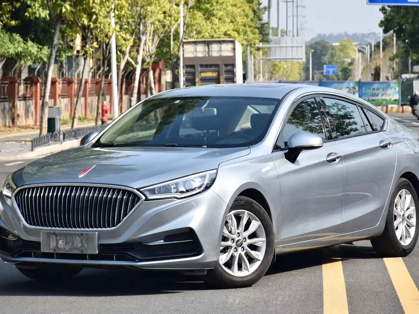 Hongqi H5 2019 30TD Style Edition