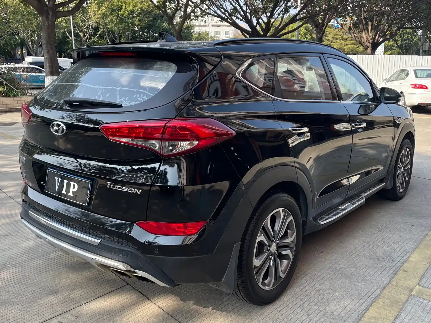 Hyundai Tucson 2015 1.6T Dual Clutch 2WD Leading фото 4