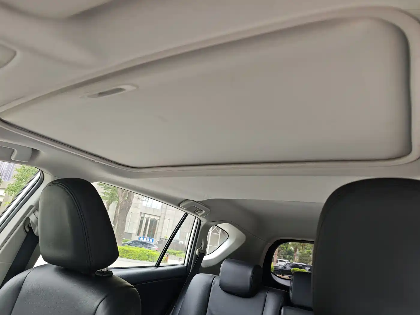 Toyota RAV4 Rongfang 2016 2.0L CVT 2WD Trend (China V) фото 20