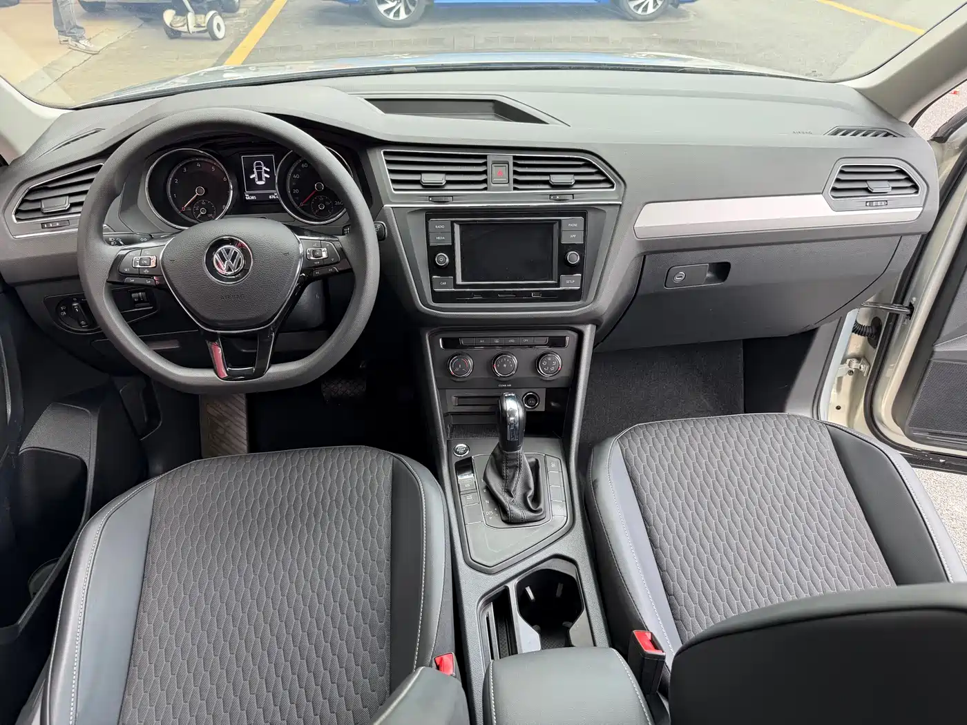 Volkswagen Tiguan L 2019 330TSI Automatic 2WD Trend Edition China VI фото 25