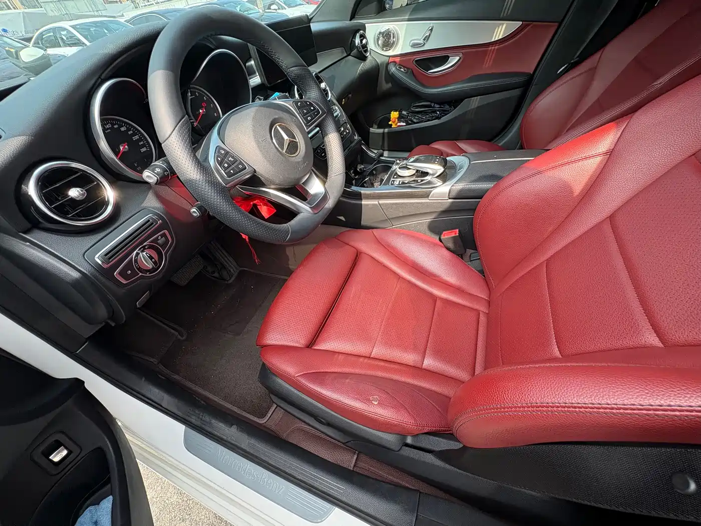 Фото 5 - Mercedes-Benz C-Class