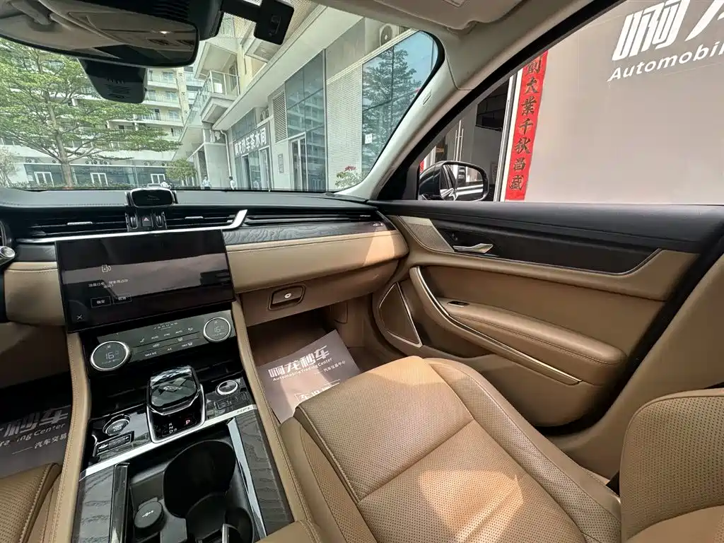 Jaguar XFL 2021 XFL 2.0T P250 2WD Premium Luxury Edition фото 17