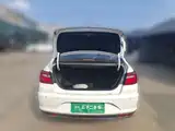 Фото 10 - Geely Vision