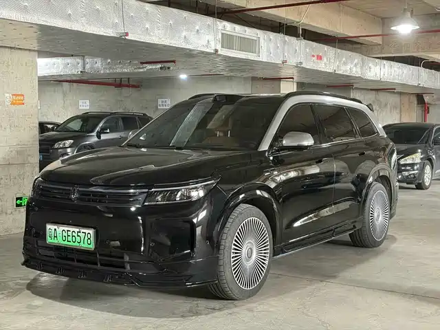 AITO Wenjie AITO M7 2024