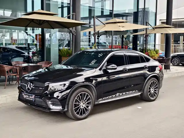 MERCEDES-BENZ GLC COUPE AMG