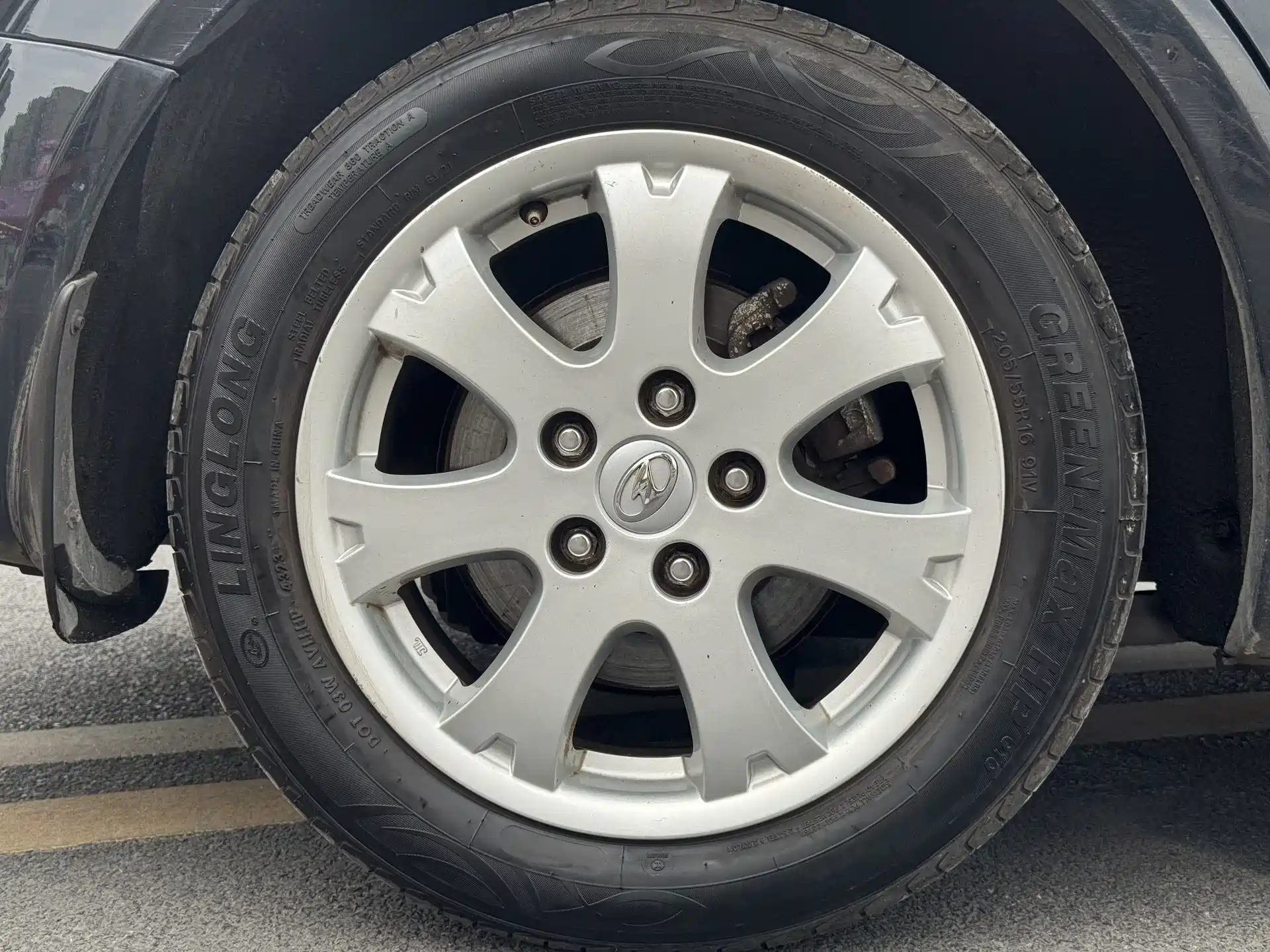 صورة 16 - Besturn B70
