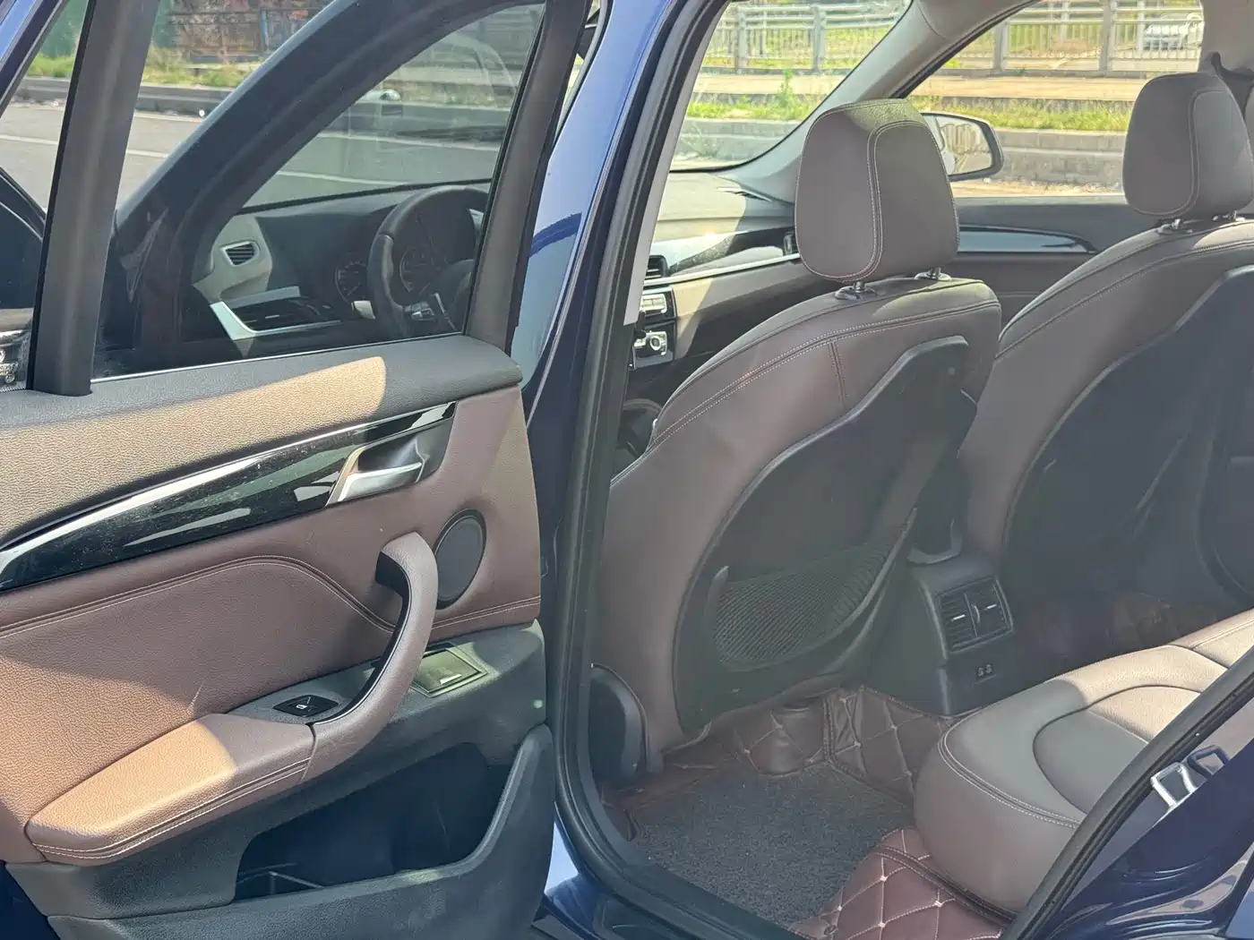 BMW X1 2020 sDrive20Li Premium Edition фото 19