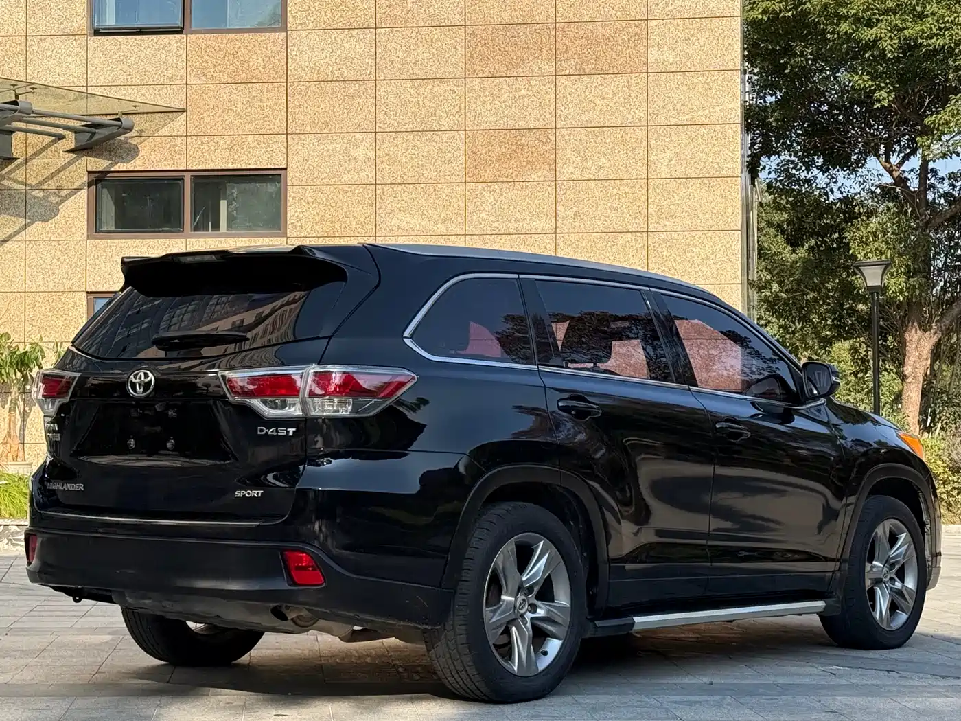 Toyota Highlander 2015 2.0T AWD Luxury Edition 7-seater фото 14