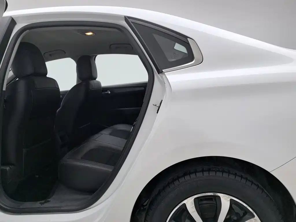 Citroën C4 C-Quatre 2016 2016 1.6L Automatic Luxury Model