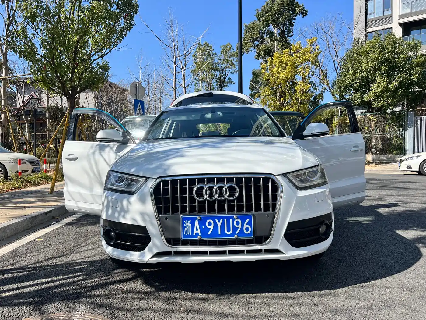 Audi Q3 2013 35 TFSI quattro Luxury фото 24