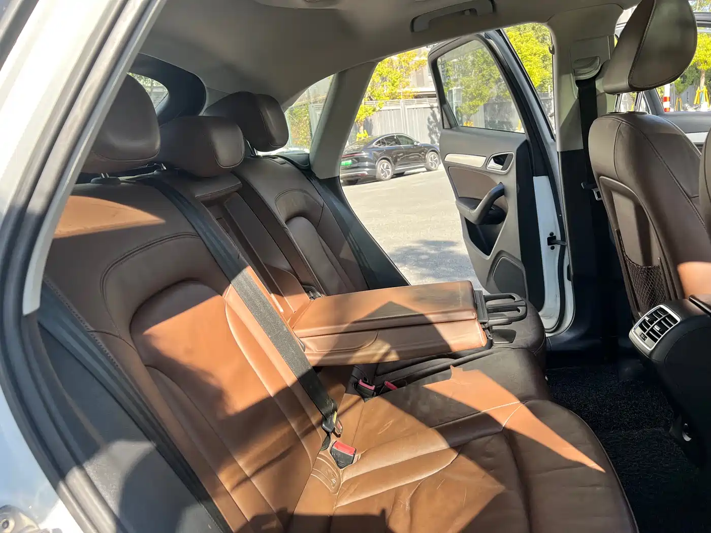 Audi Q3 2013 35 TFSI quattro Luxury фото 14