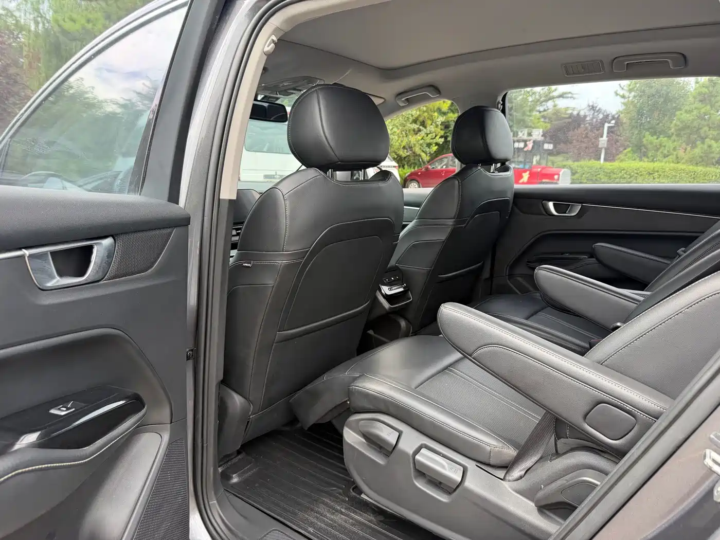 Wuling Motors Wuling Victory 2021 2020 1.5T CVT Flagship Business Class