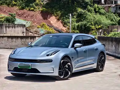 Zeekr 001